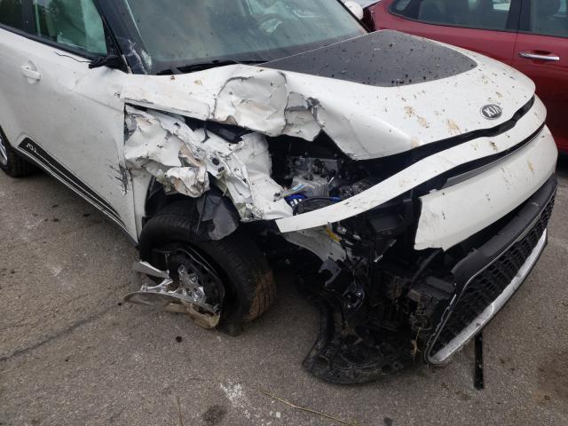 Photo 8 VIN: KNDJ23AU4M7142141 - KIA SOUL LX 