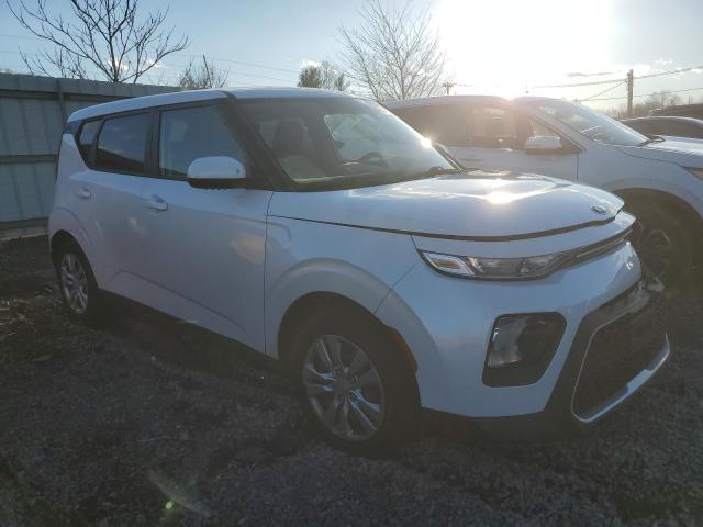 Photo 3 VIN: KNDJ23AU4M7751536 - KIA SOUL LX 