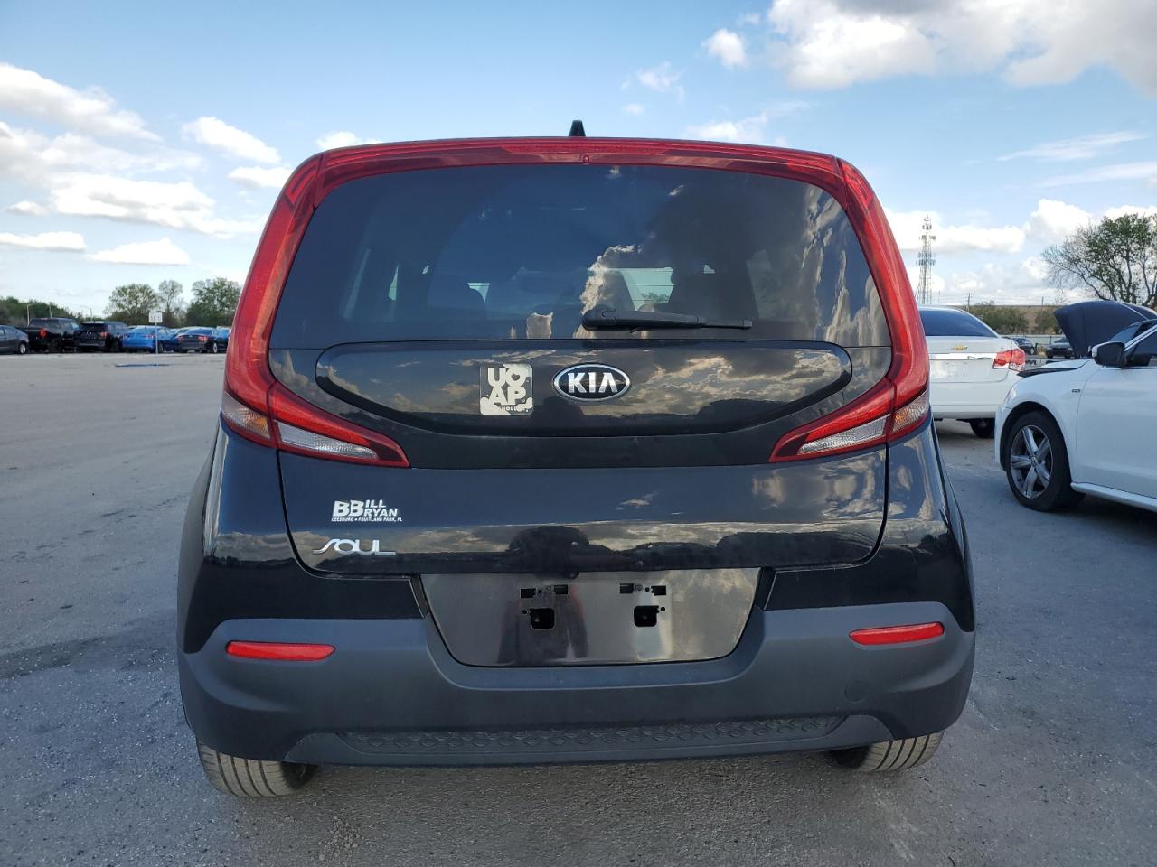 Photo 5 VIN: KNDJ23AU4M7768496 - KIA SOUL 