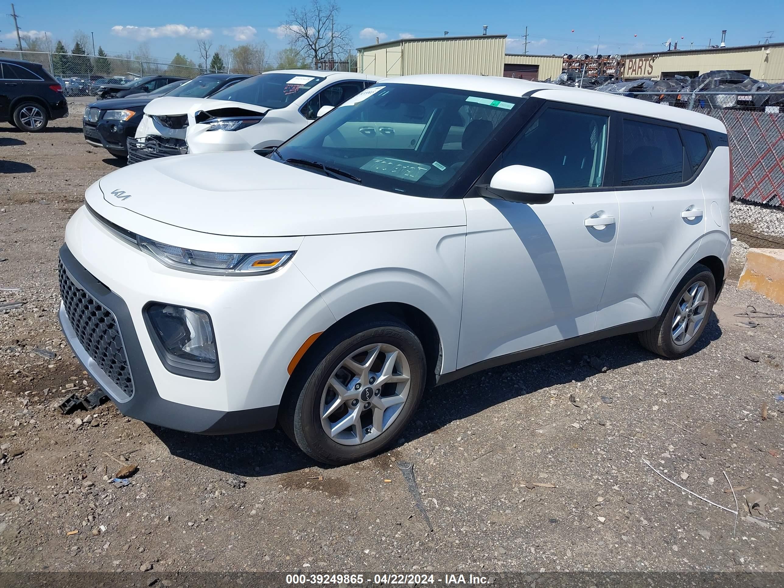 Photo 1 VIN: KNDJ23AU4N7168224 - KIA SOUL 