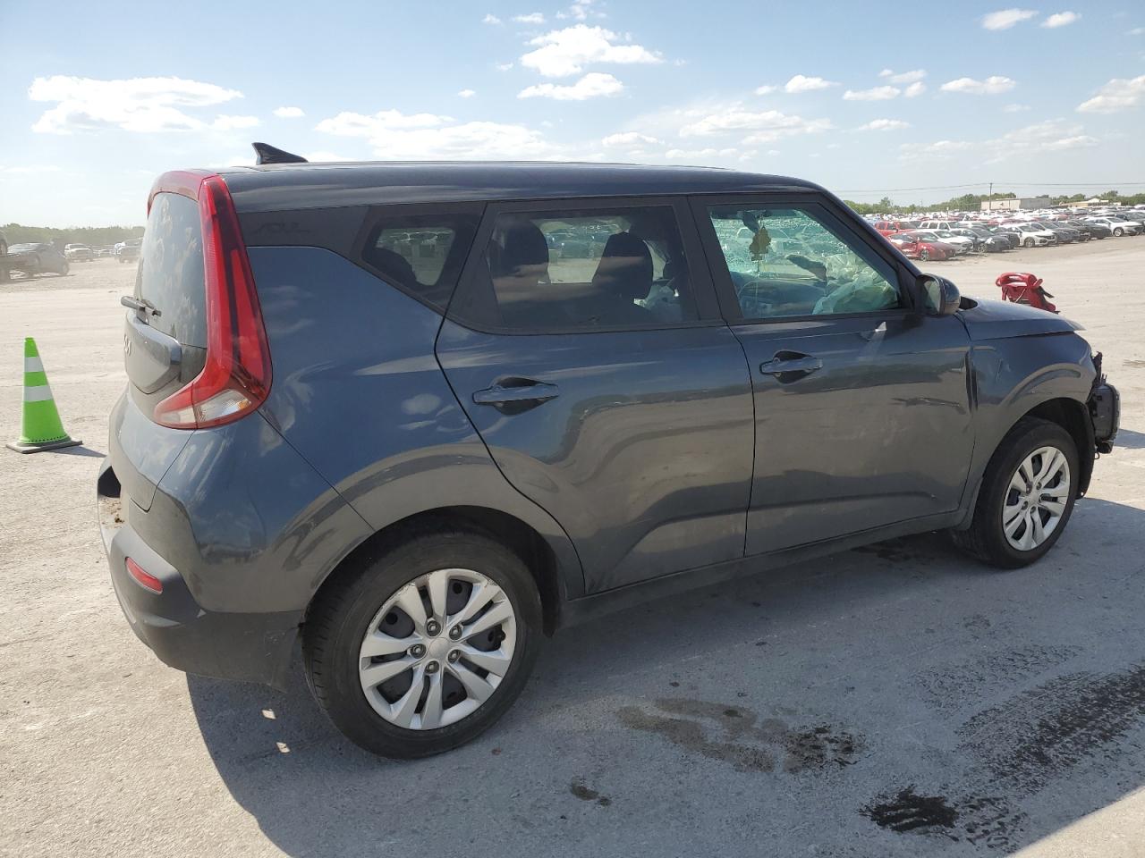 Photo 2 VIN: KNDJ23AU4N7807573 - KIA SOUL 