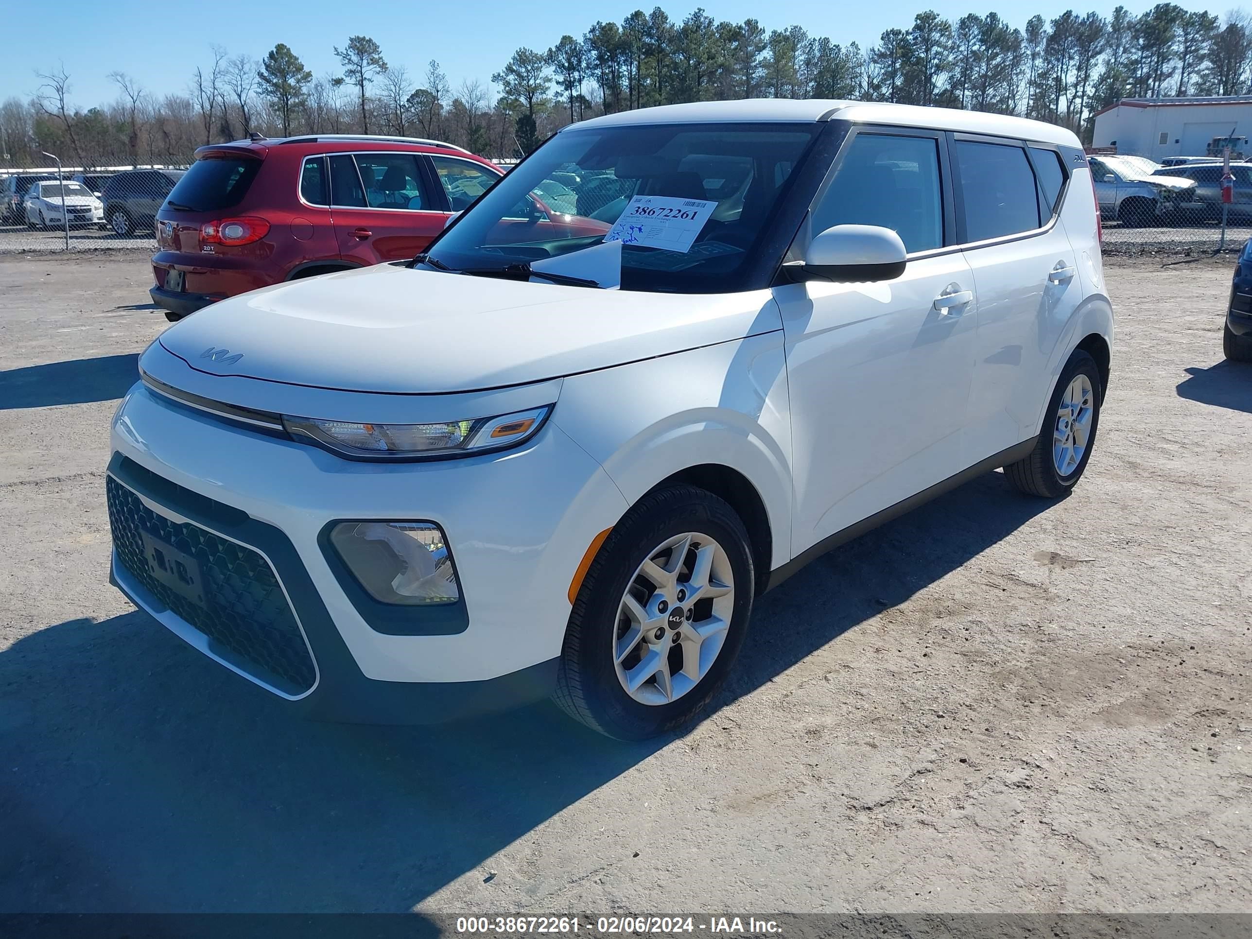 Photo 1 VIN: KNDJ23AU4N7817617 - KIA SOUL 