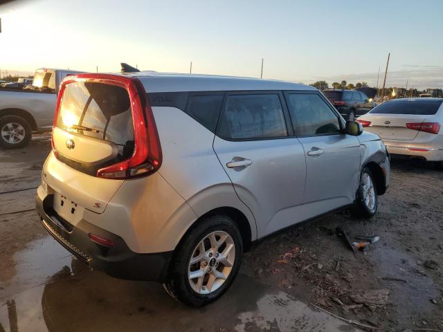 Photo 2 VIN: KNDJ23AU5L7003649 - KIA SOUL LX 