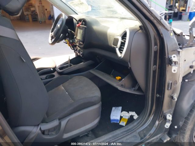 Photo 4 VIN: KNDJ23AU5L7024792 - KIA SOUL 