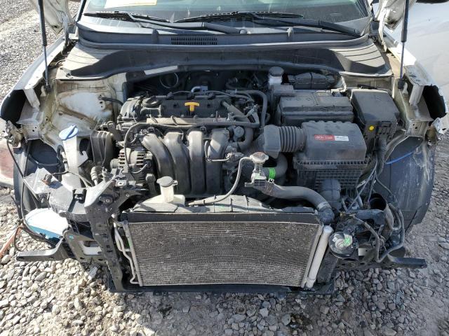 Photo 10 VIN: KNDJ23AU5L7066881 - KIA SOUL LX 