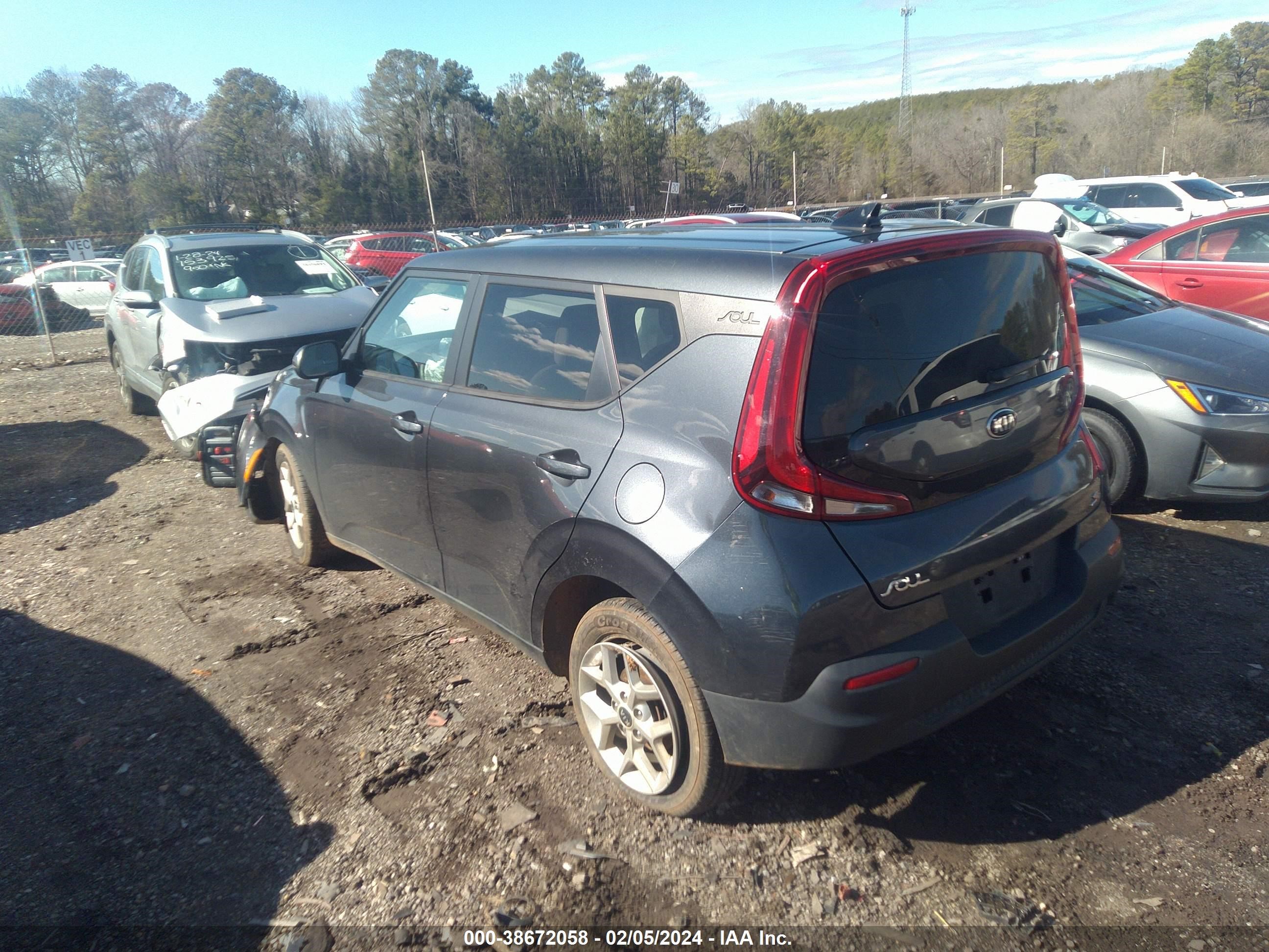 Photo 2 VIN: KNDJ23AU5L7722433 - KIA SOUL 