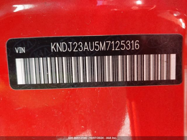 Photo 8 VIN: KNDJ23AU5M7125316 - KIA SOUL 