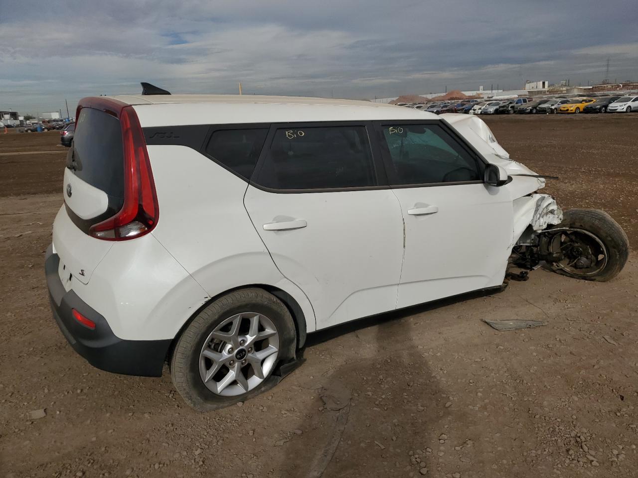 Photo 2 VIN: KNDJ23AU5M7140429 - KIA SOUL 