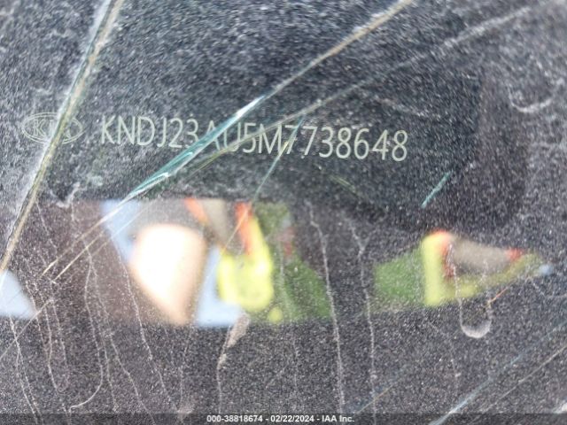 Photo 8 VIN: KNDJ23AU5M7738648 - KIA SOUL 