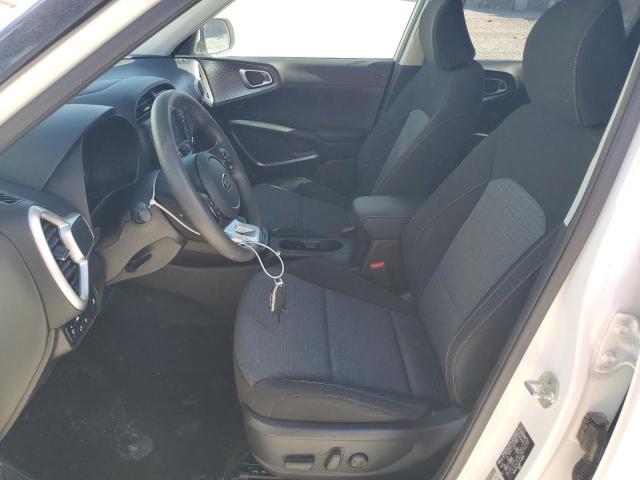 Photo 6 VIN: KNDJ23AU5M7749584 - KIA SOUL LX 