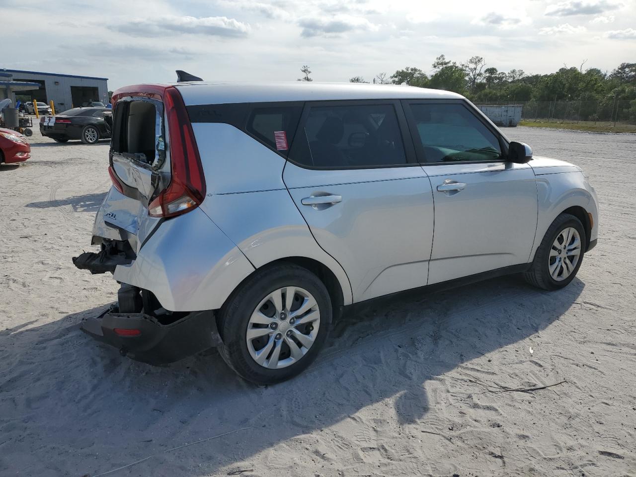 Photo 2 VIN: KNDJ23AU5M7793116 - KIA SOUL 