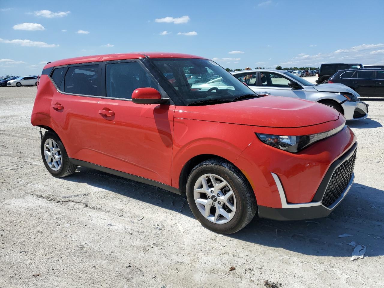 Photo 3 VIN: KNDJ23AU5P7201850 - KIA SOUL 