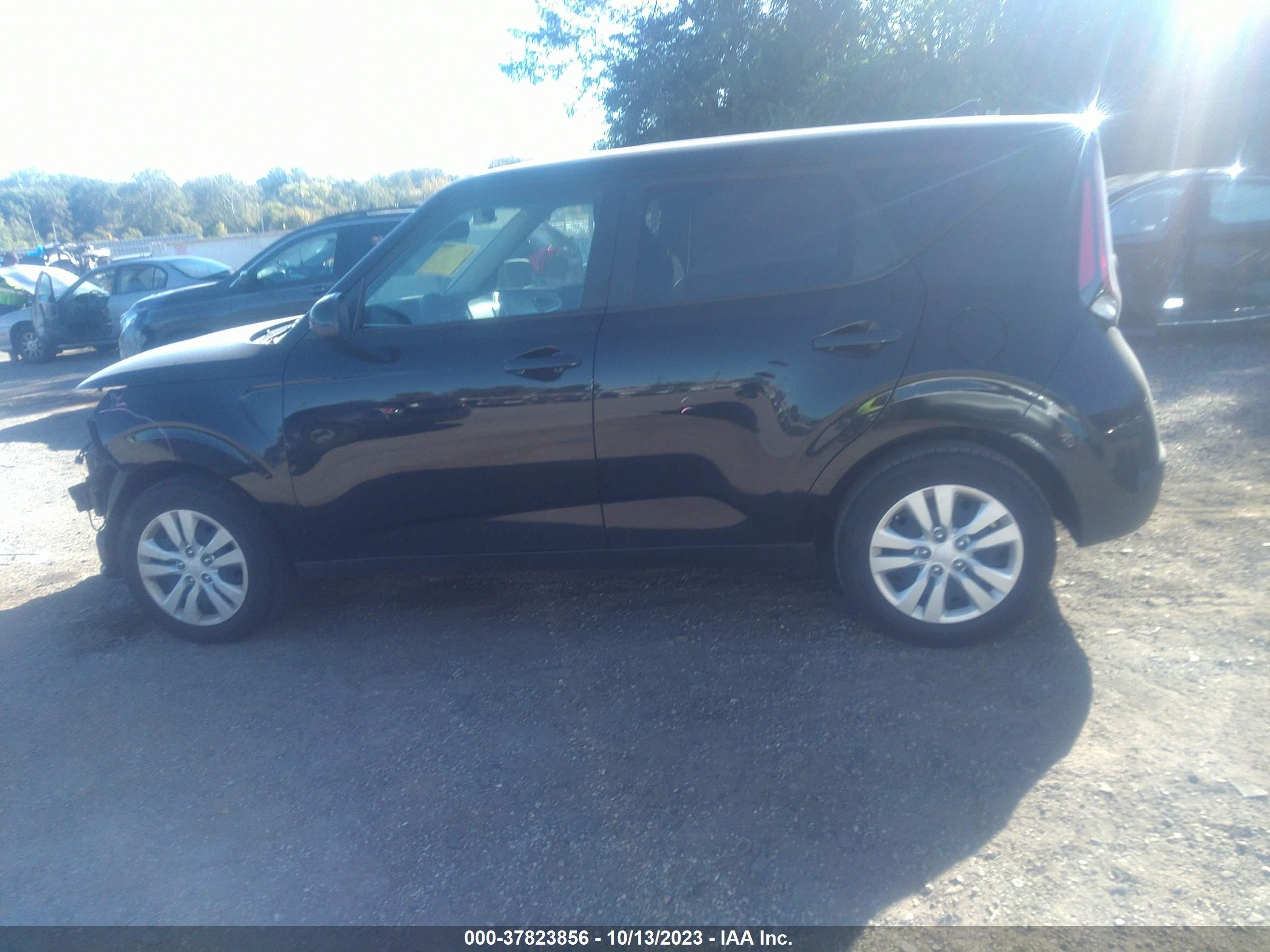 Photo 13 VIN: KNDJ23AU5P7847339 - KIA SOUL 