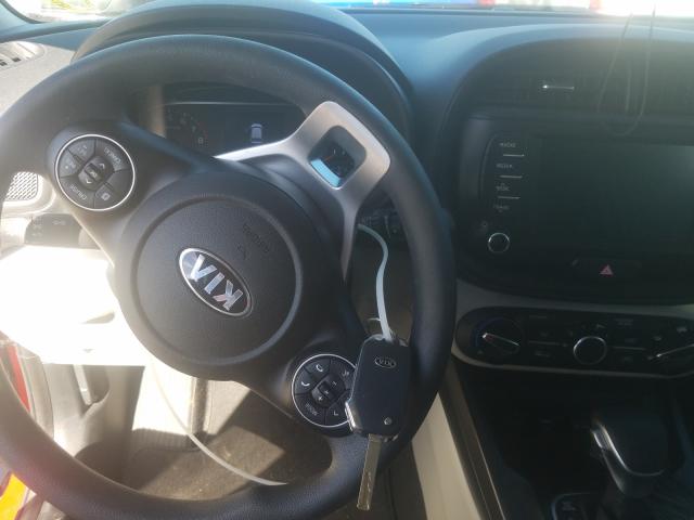 Photo 8 VIN: KNDJ23AU6L7035882 - KIA SOUL LX 