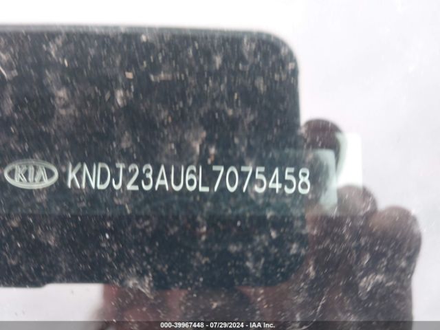 Photo 8 VIN: KNDJ23AU6L7075458 - KIA SOUL 