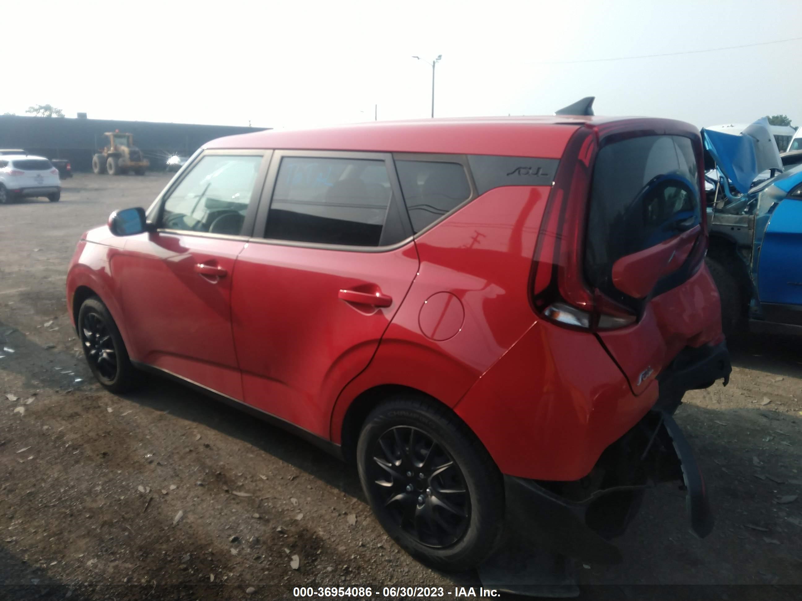 Photo 2 VIN: KNDJ23AU6M7747620 - KIA SOUL 