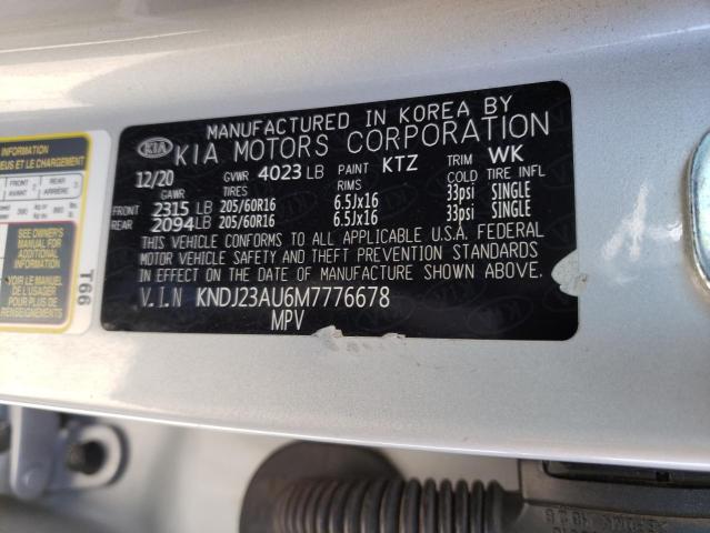 Photo 13 VIN: KNDJ23AU6M7776678 - KIA SOUL LX 