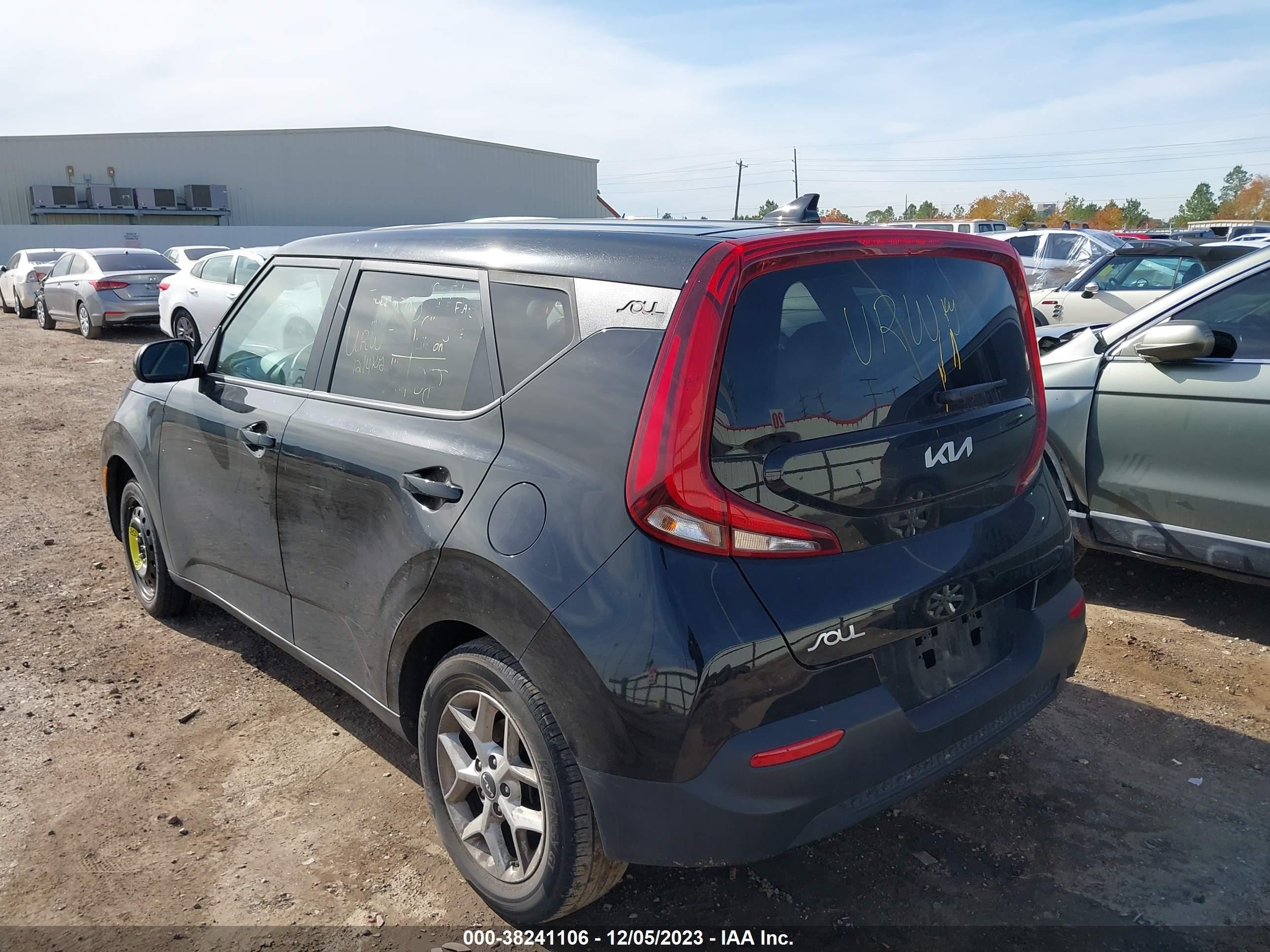 Photo 2 VIN: KNDJ23AU6N7177555 - KIA SOUL 