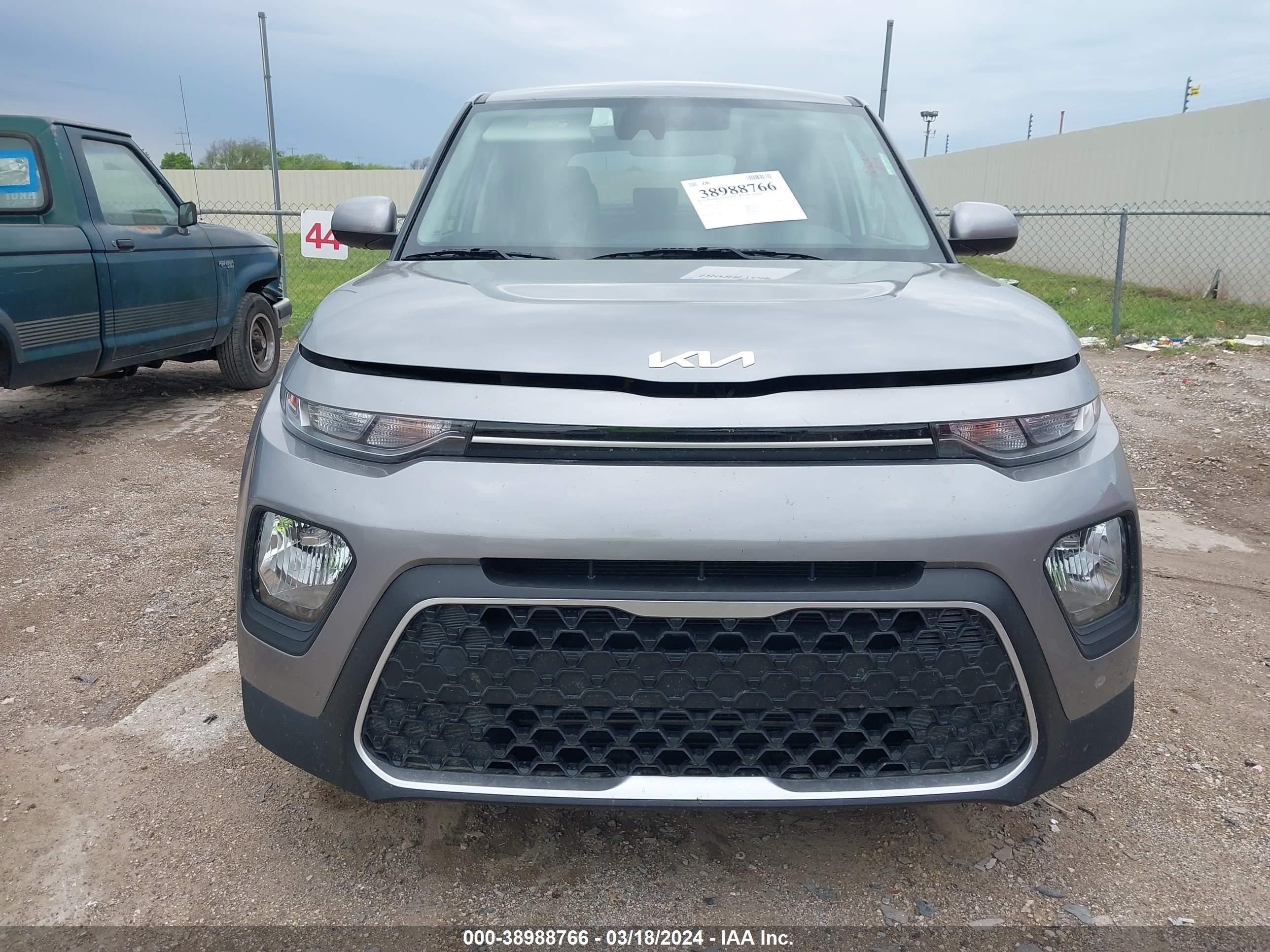 Photo 11 VIN: KNDJ23AU6N7821149 - KIA SOUL 