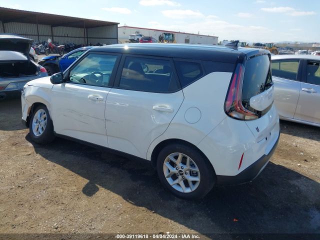 Photo 2 VIN: KNDJ23AU6P7210105 - KIA SOUL 