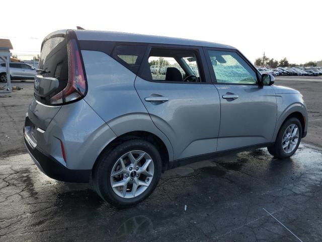 Photo 2 VIN: KNDJ23AU6P7854090 - KIA SOUL LX 