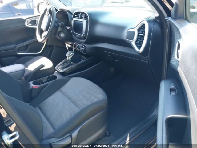 Photo 4 VIN: KNDJ23AU6P7868894 - KIA SOUL 