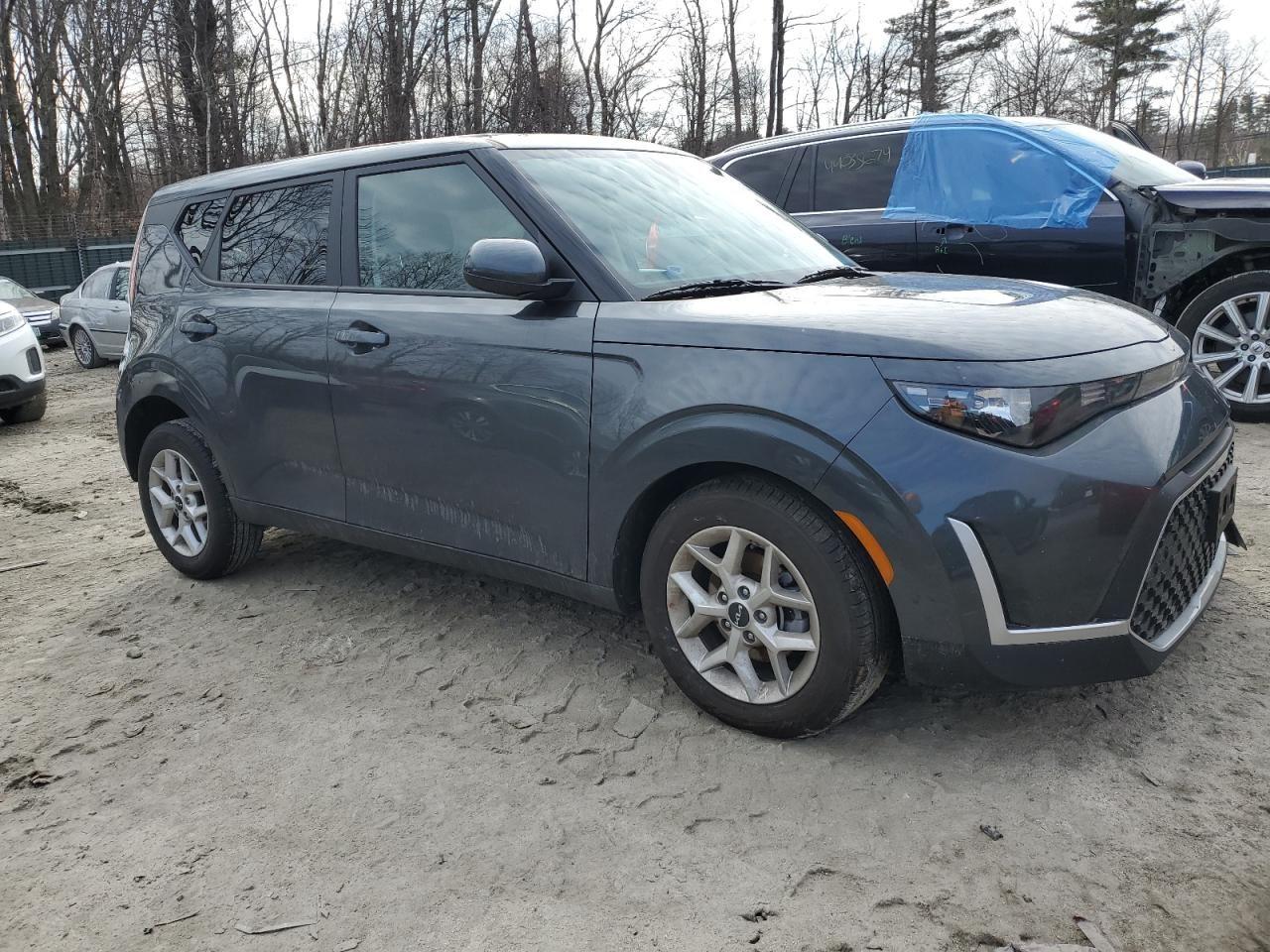 Photo 3 VIN: KNDJ23AU6R7897167 - KIA SOUL 