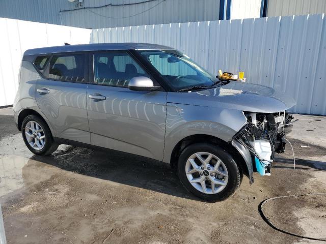 Photo 3 VIN: KNDJ23AU6S7923479 - KIA SOUL LX 