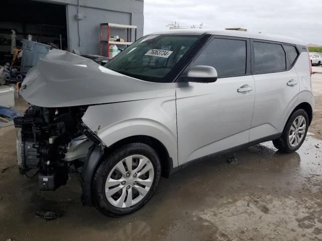 Photo 0 VIN: KNDJ23AU7L7030447 - KIA SOUL LX 