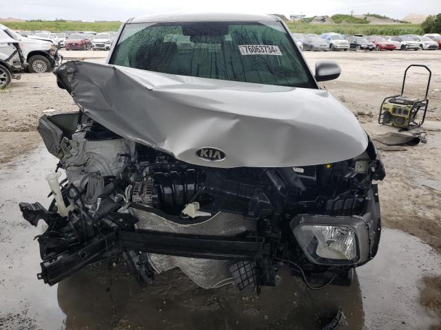 Photo 4 VIN: KNDJ23AU7L7030447 - KIA SOUL LX 