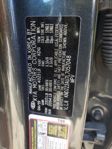 Photo 12 VIN: KNDJ23AU7L7057048 - KIA SOUL LX 