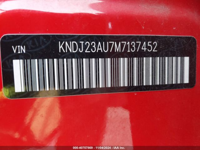 Photo 8 VIN: KNDJ23AU7M7137452 - KIA SOUL 