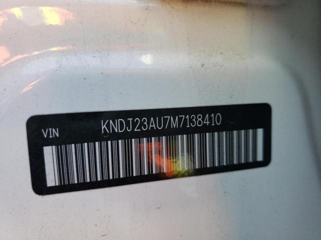 Photo 9 VIN: KNDJ23AU7M7138410 - KIA SOUL LX 