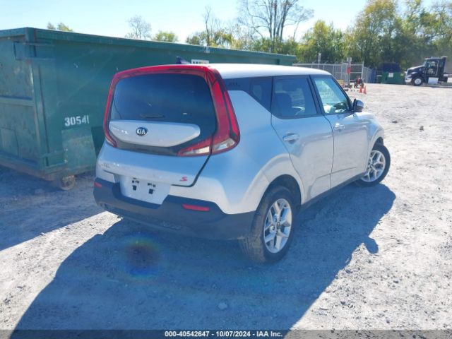 Photo 3 VIN: KNDJ23AU7M7752552 - KIA SOUL 