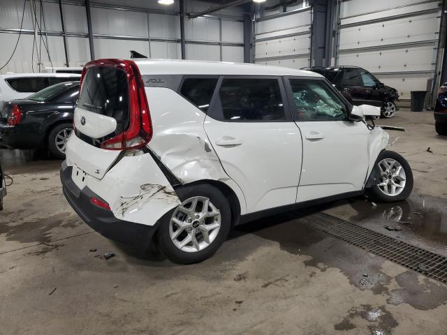 Photo 2 VIN: KNDJ23AU7M7765463 - KIA SOUL LX 