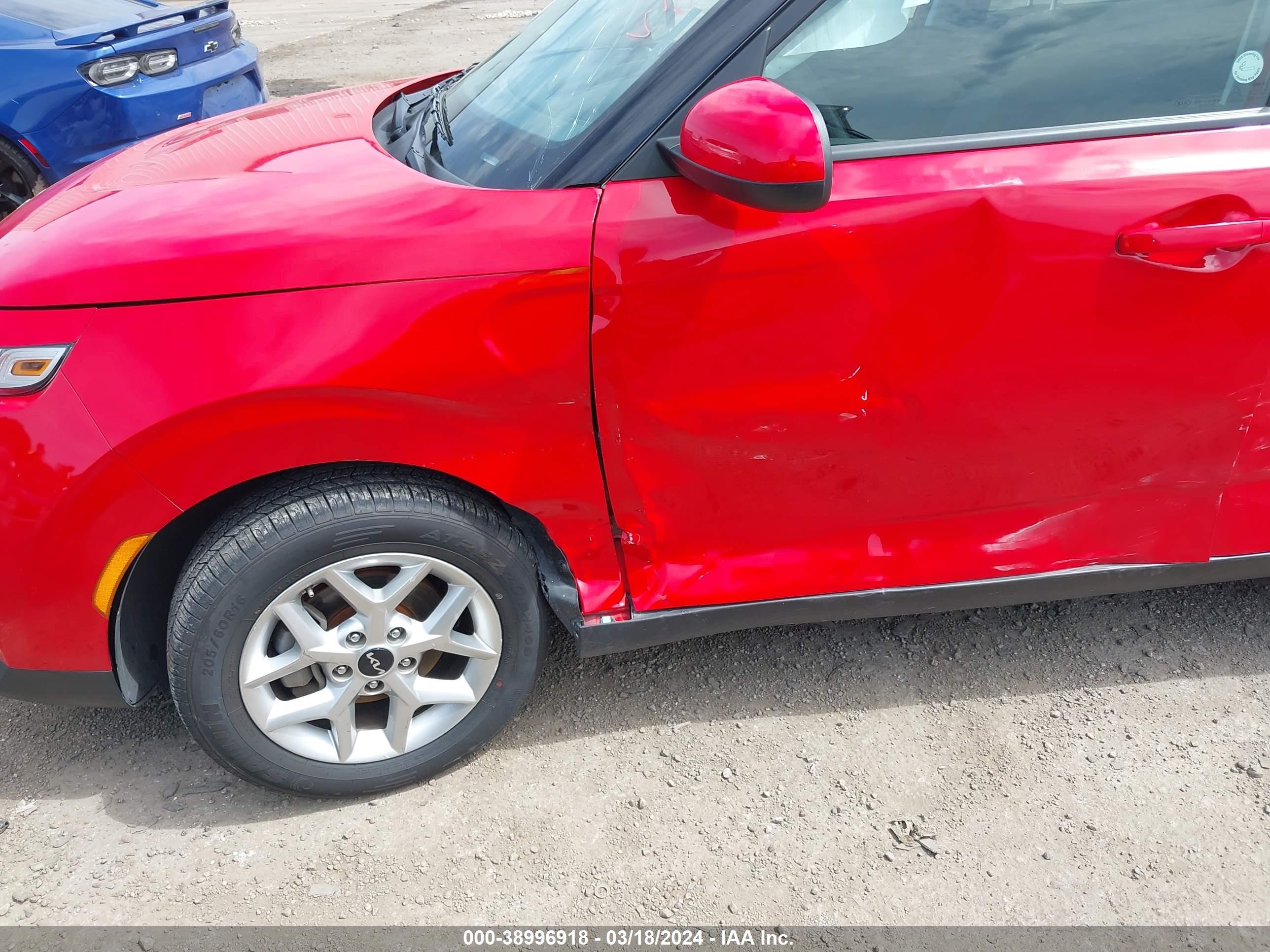 Photo 5 VIN: KNDJ23AU7N7167567 - KIA SOUL 