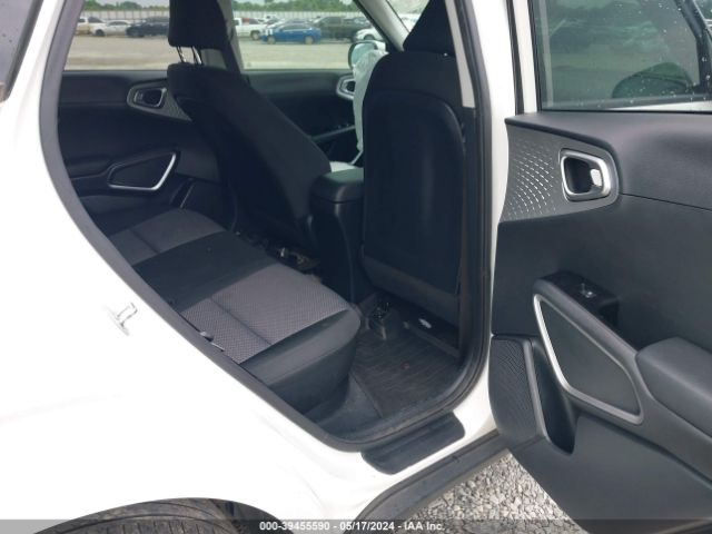 Photo 7 VIN: KNDJ23AU7N7169254 - KIA SOUL 