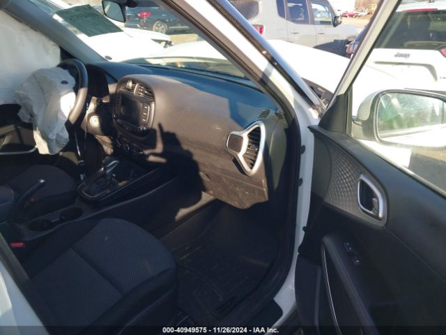 Photo 4 VIN: KNDJ23AU7N7172364 - KIA SOUL 