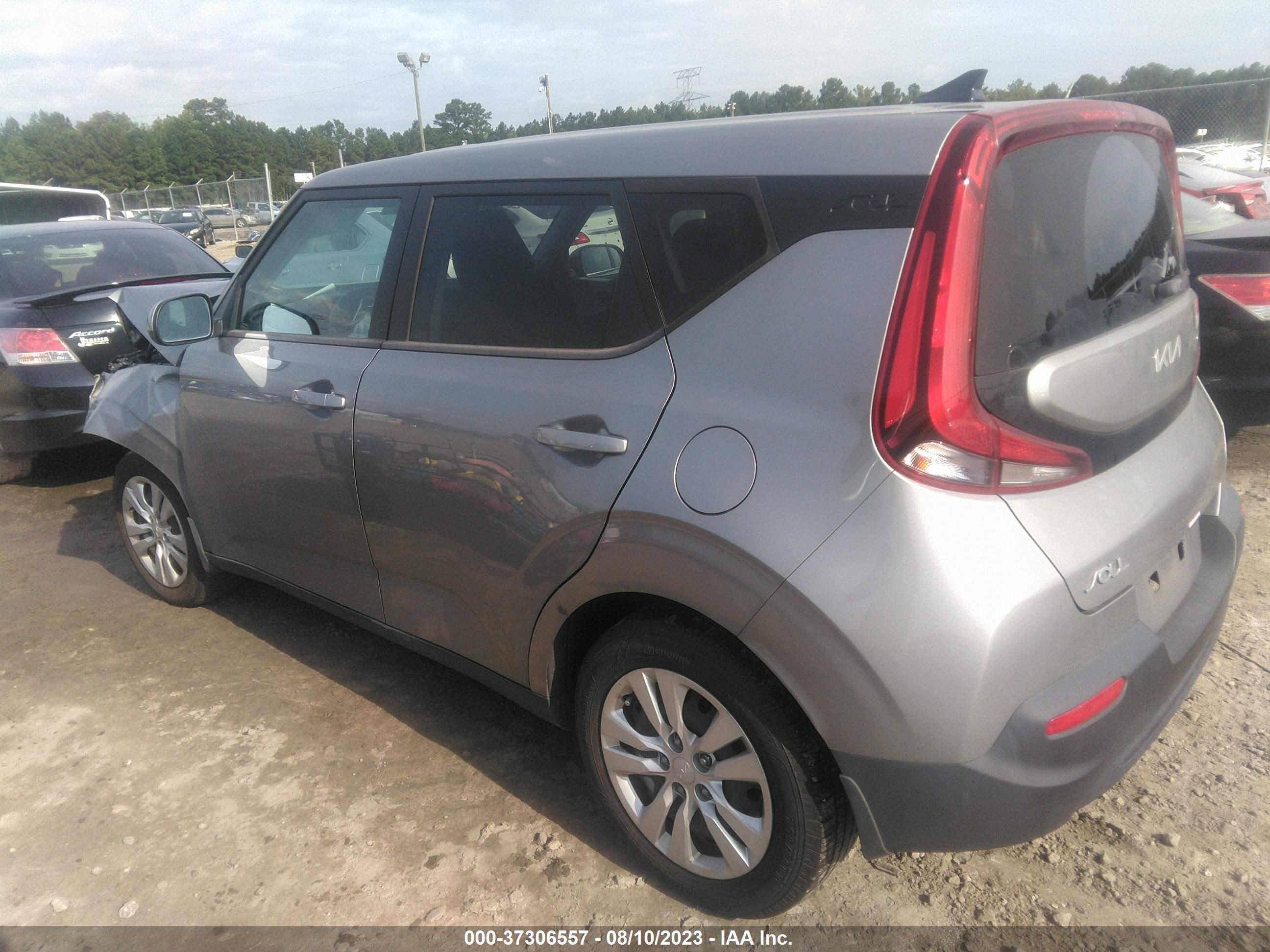 Photo 2 VIN: KNDJ23AU7N7820706 - KIA SOUL 