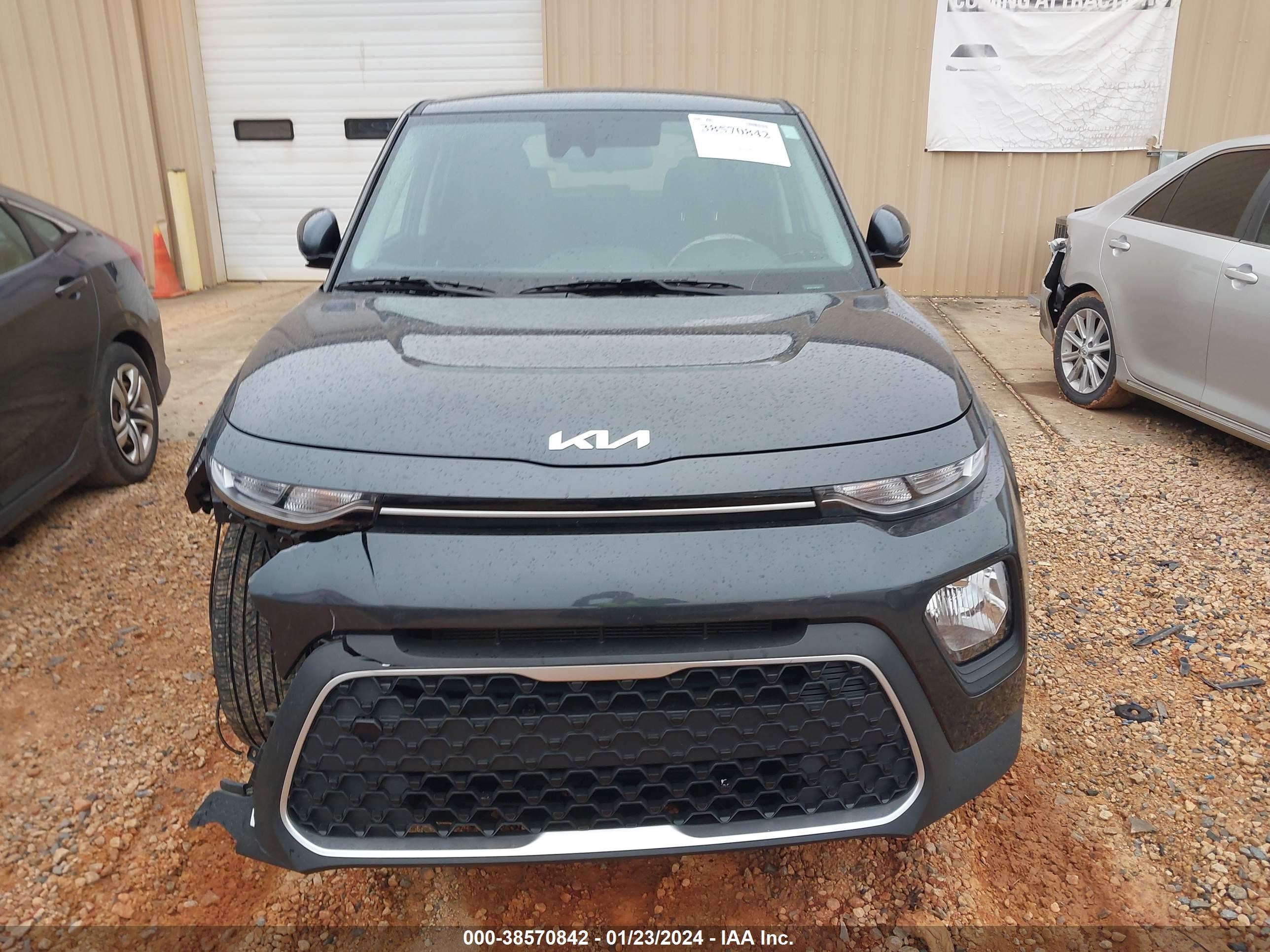 Photo 11 VIN: KNDJ23AU7N7828935 - KIA SOUL 