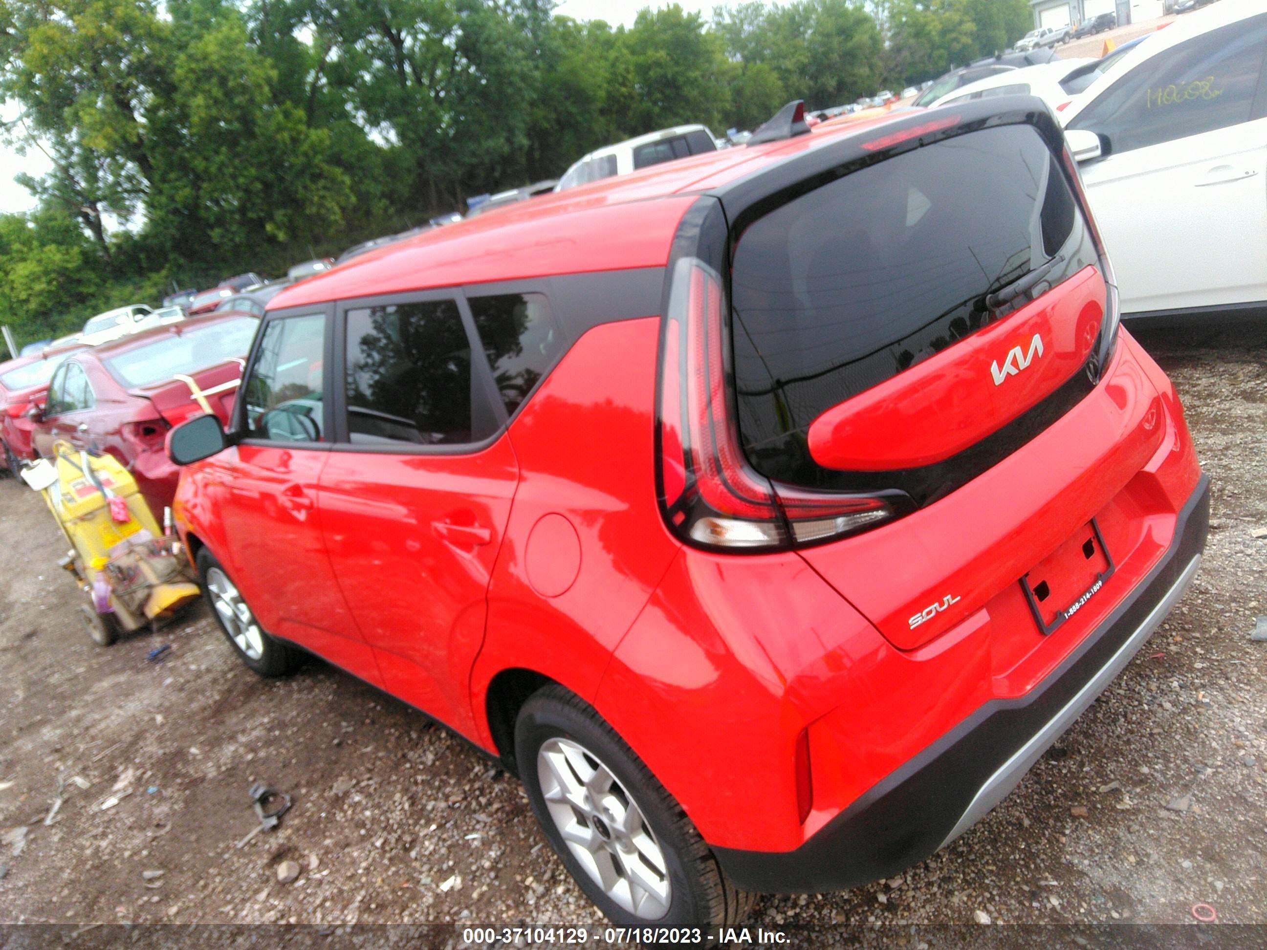 Photo 2 VIN: KNDJ23AU7P7206919 - KIA SOUL 