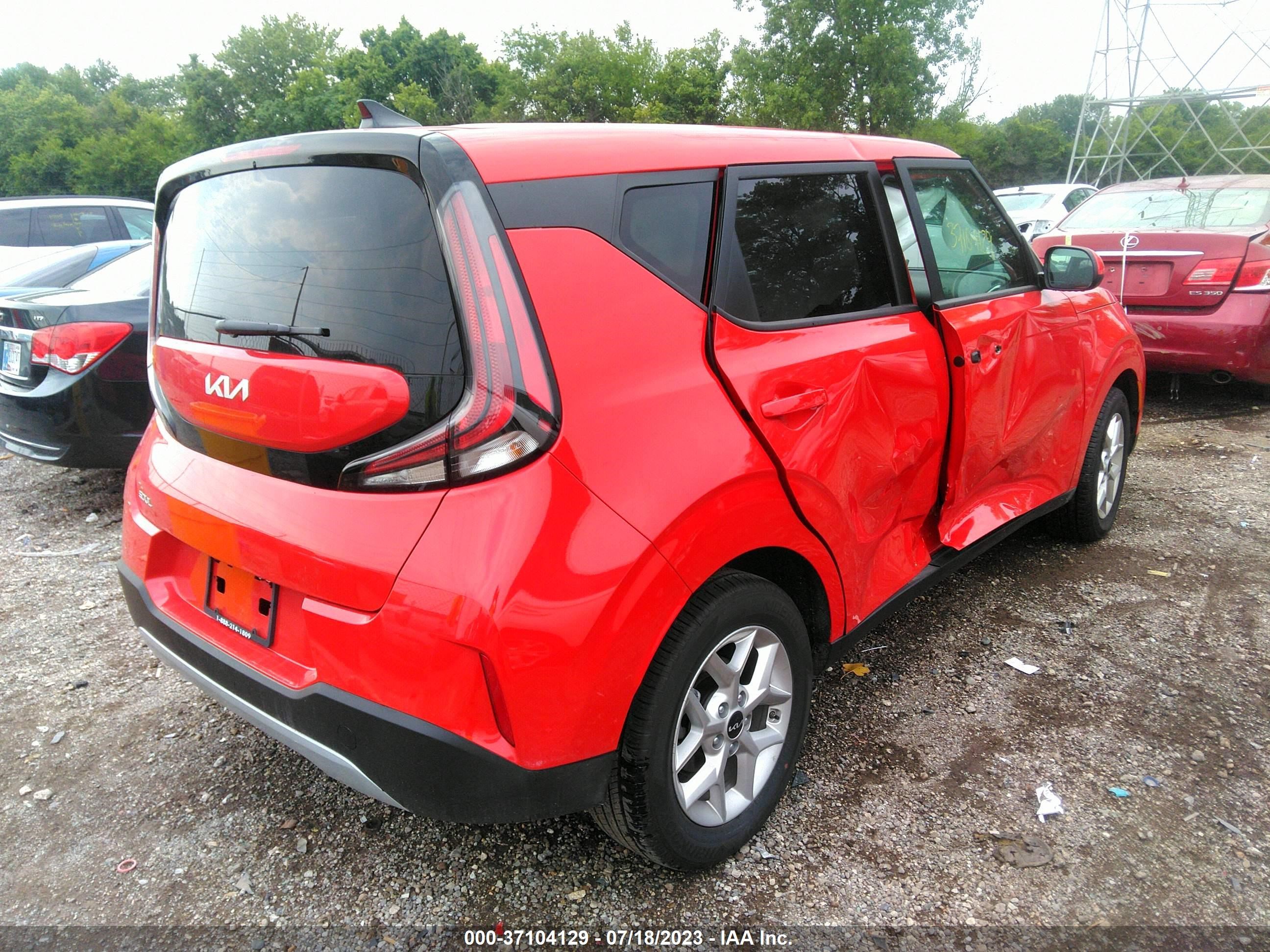 Photo 3 VIN: KNDJ23AU7P7206919 - KIA SOUL 