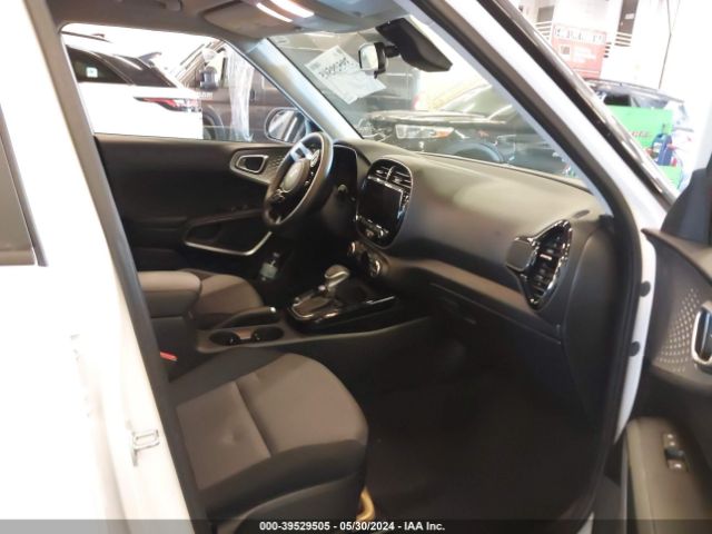 Photo 4 VIN: KNDJ23AU7P7208816 - KIA SOUL 