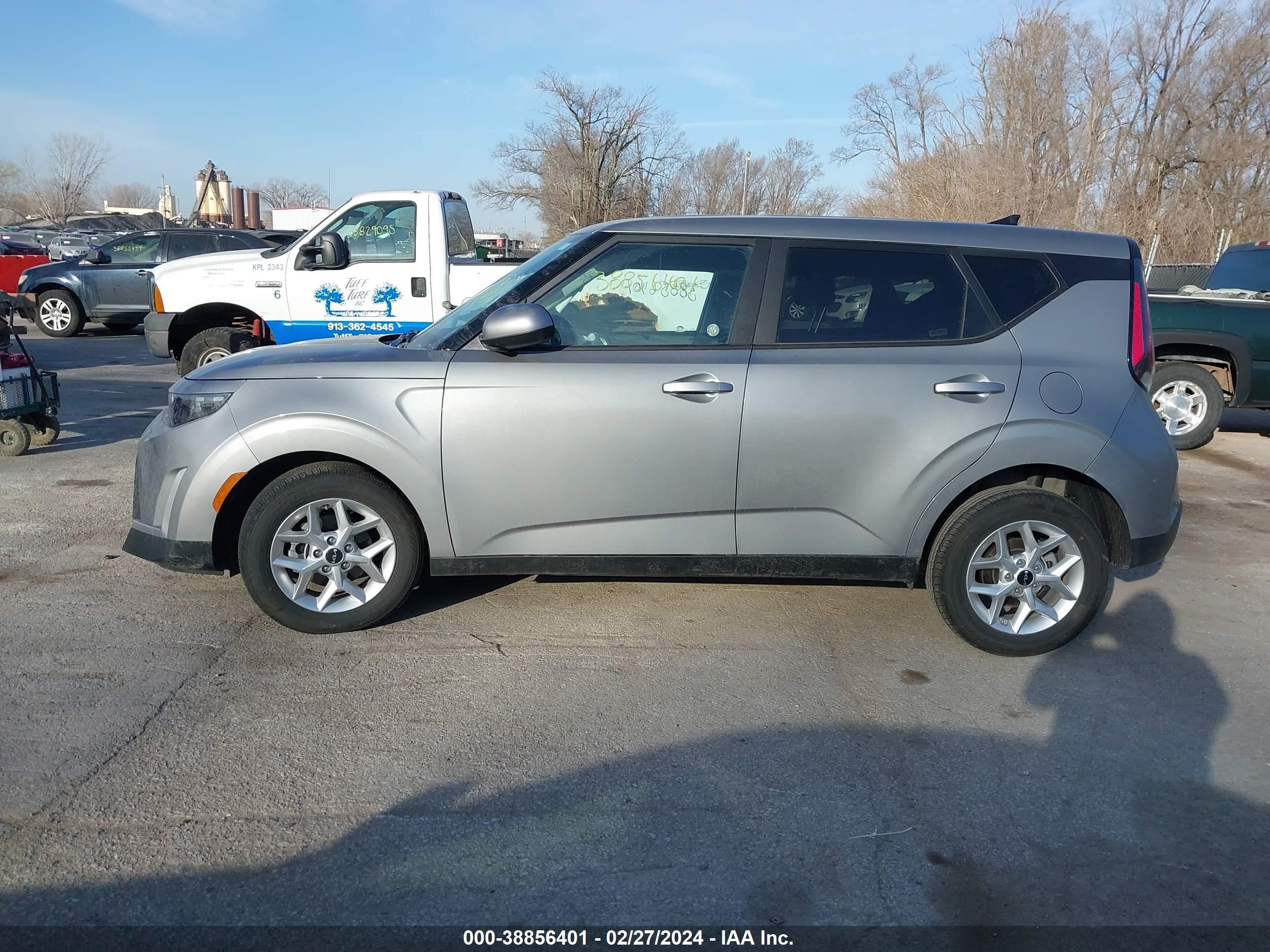 Photo 13 VIN: KNDJ23AU7P7885395 - KIA SOUL 