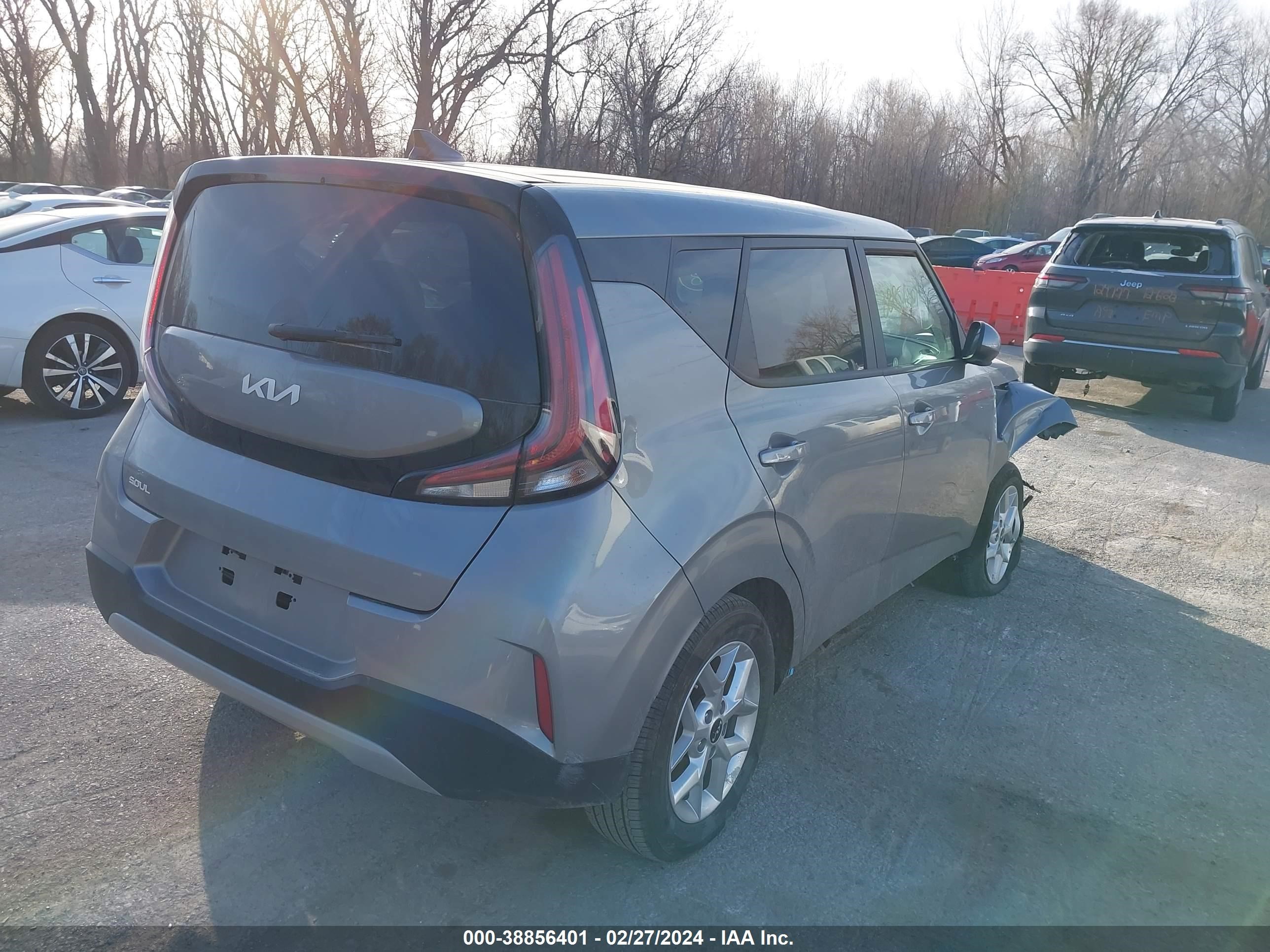 Photo 3 VIN: KNDJ23AU7P7885395 - KIA SOUL 