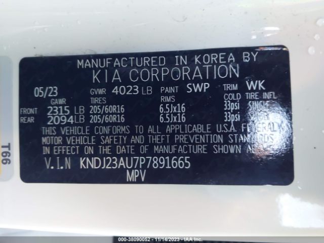 Photo 8 VIN: KNDJ23AU7P7891665 - KIA SOUL 