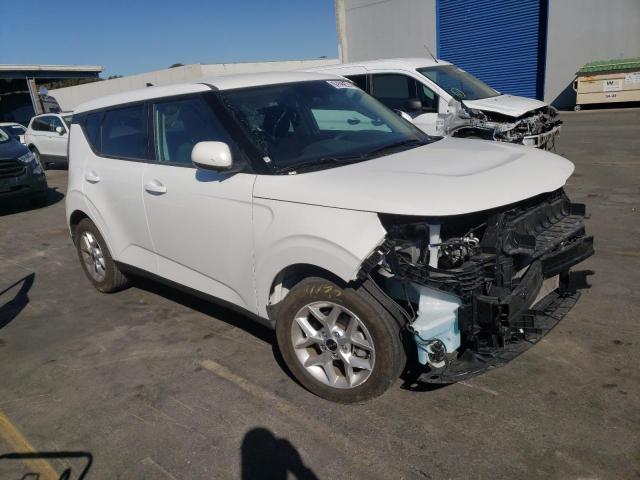 Photo 3 VIN: KNDJ23AU7R7911416 - KIA SOUL LX 