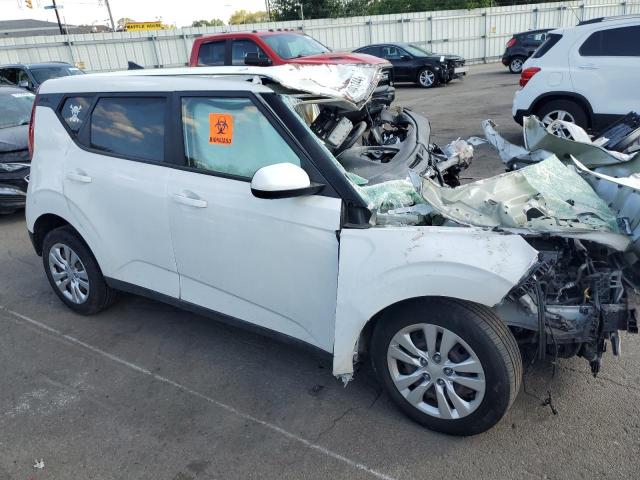 Photo 3 VIN: KNDJ23AU8L7035723 - KIA SOUL LX 