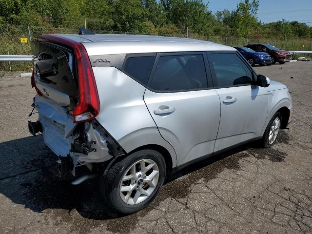 Photo 2 VIN: KNDJ23AU8M7772342 - KIA SOUL LX 