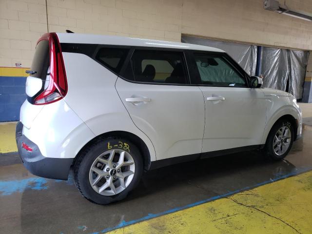 Photo 2 VIN: KNDJ23AU8N7177864 - KIA SOUL LX 